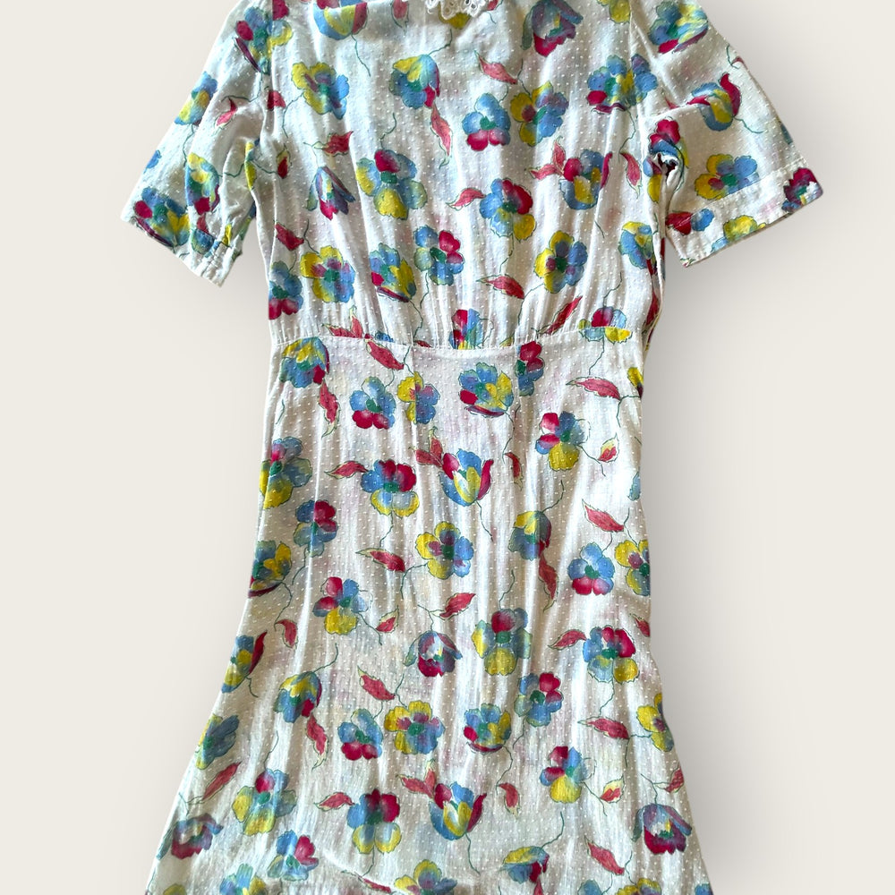 Sweet 1930s feedsack dress Catalina of California Sweet 1930s feedsack dress Catalina of California